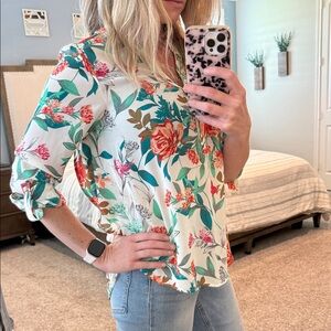 Guess Floral Print Women's Blouse Top Shirt Medium Hawaiian